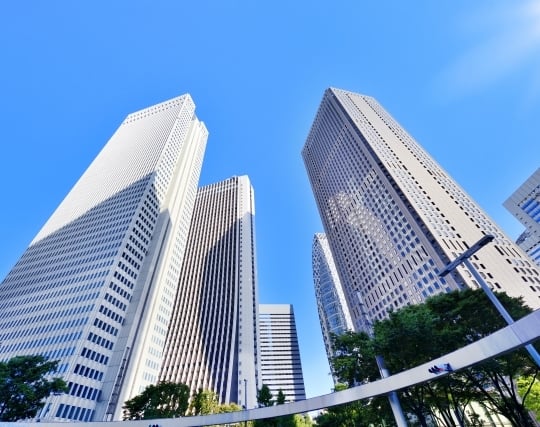 近代的な高層ビルの夢