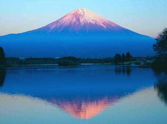 美しい火山を見る夢