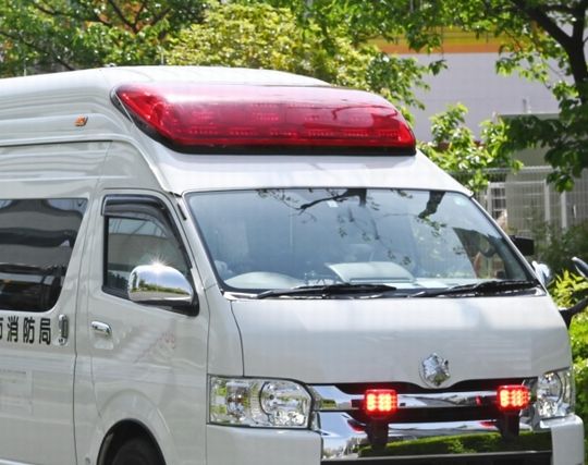 何かが事故に遭って救急車で運ばれる夢