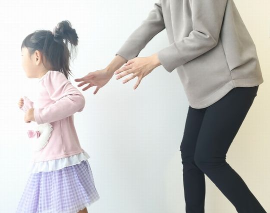 子供が追いかけられる夢