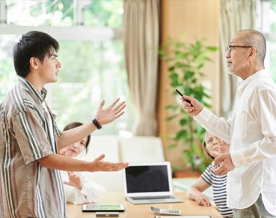 介護士が喧嘩する夢