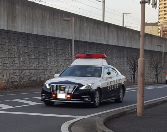 警察官が走る夢