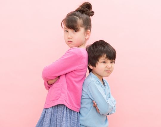 子供が喧嘩する夢