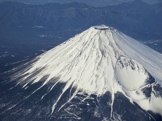 富士山が冠雪する夢