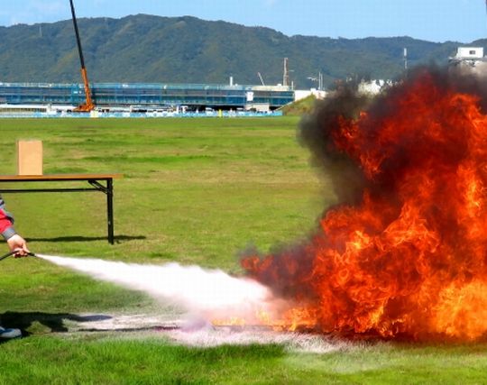 火事を消火する夢