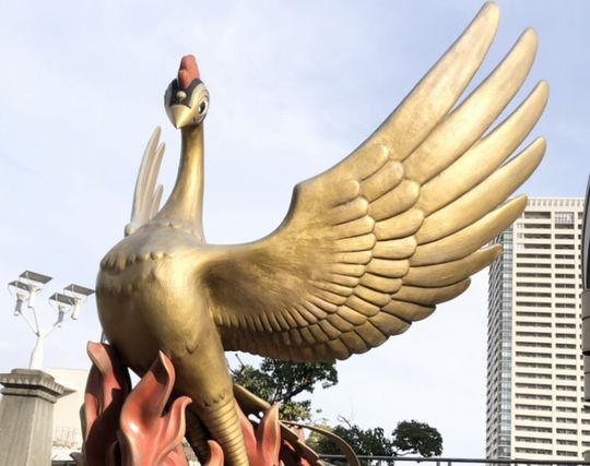 火の鳥が現れて喜ぶ夢